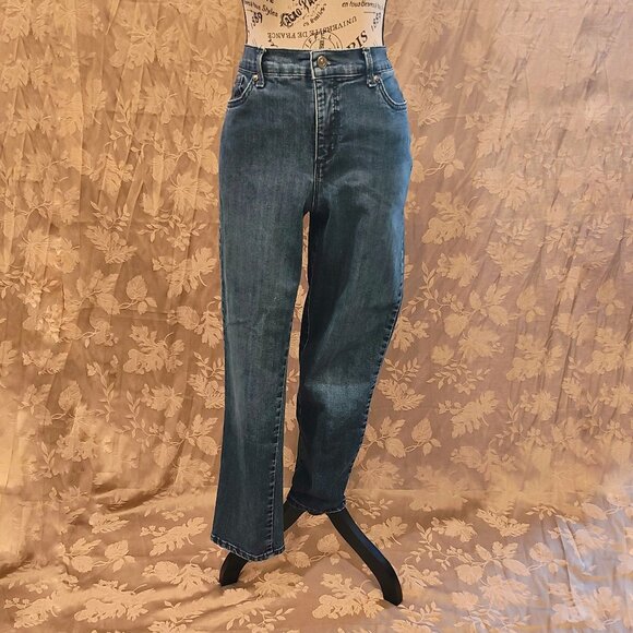 Gloria Vanderbilt Amanda Straight Jeans, Size 8 Short, Used - Picture 1 of 8